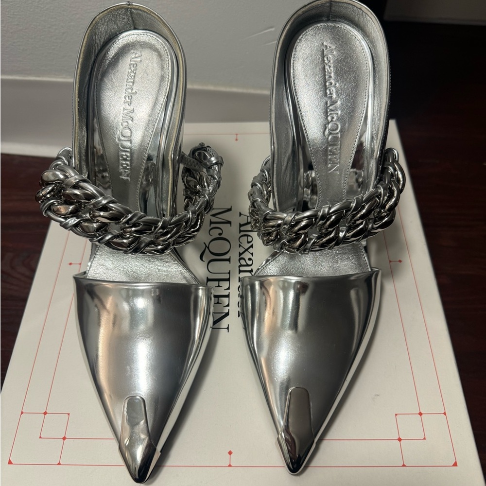 Alexander McQueen Chain Link Silver Mules